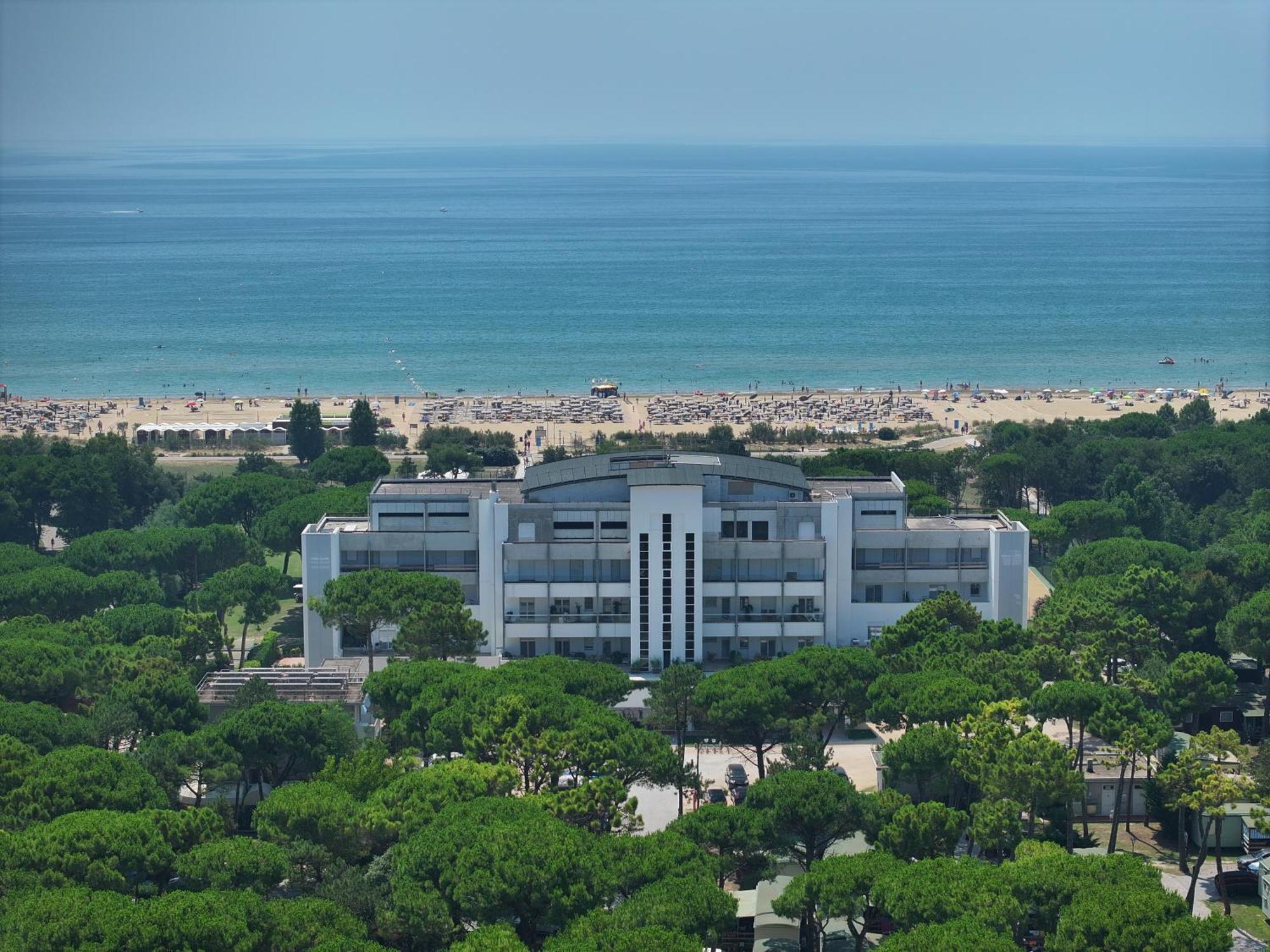 Il Tridente Hotel Бібіоне Екстер'єр фото